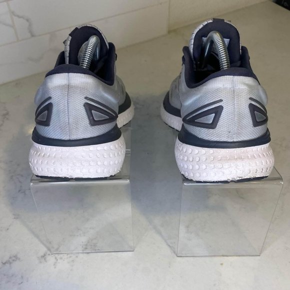 Elevate Your Run with Brooks Women's Glycerin 19, Size 11 - Picture 4 of 8